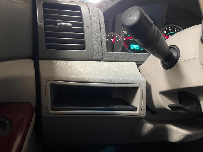 2005 jeep grand-cherokee limited with 207550 miles for sale near elk-river, minnesota 895bdc8690d84d869555cccf6696390b.jpg