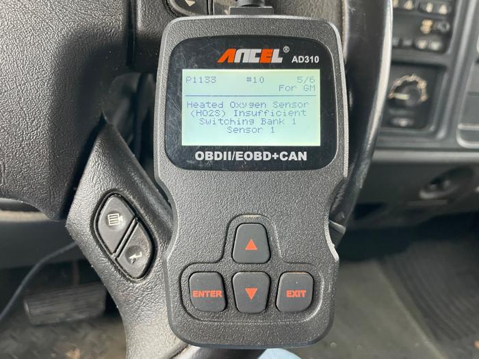 2004 gmc sierra-1500 work-truck-ext.-cab-short-bed-4wd with 154414 miles for sale near elk-river, minnesota 89639d9d9b084d39b8d7aae0e6bfc519.jpeg