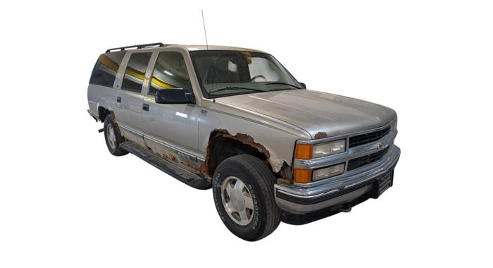1999 chevrolet suburban k1500-4wd with 225203 miles for sale near elk-river, minnesota 89942bbefc344ab797d64d9723895eb7.jpg