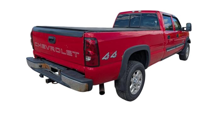 2005 chevrolet silverado-2500hd work-truck-crew-cab-short-bed-4wd with 743212 miles for sale near elk-river, minnesota 899a4535c725417a8b62a452a03b315d.jpg