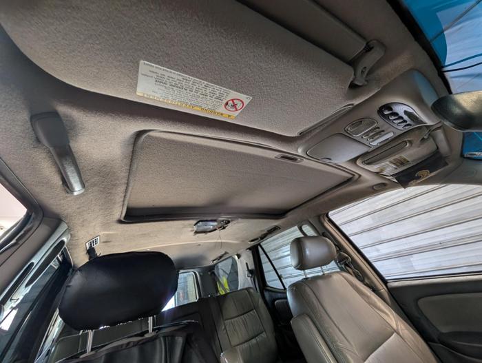 2002 toyota sequoia limited-4wd with 216240 miles for sale near elk-river, minnesota 89b41696e030472b8874036a224ab74b.jpg