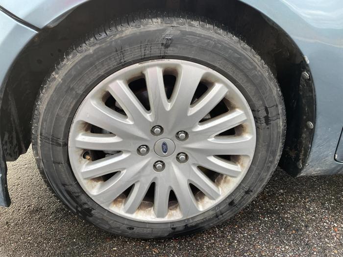 2012 ford fusion with 198968 miles for sale near elk-river, minnesota 89b42a6d608b4ff9af5de645c3c7f346.jpg
