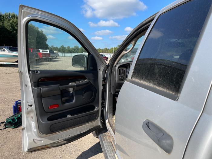 2003 dodge ram-1500 st-quad-cab-short-bed-4wd with 210145 miles for sale near elk-river, minnesota 89b53059d91446d1ade74235321cc2ce.jpeg
