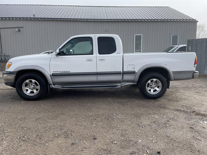 2000 toyota tundra sr5 with 233562 miles for sale near elk-river, minnesota 89db01e591e84327946256f1c730bb9b.jpg