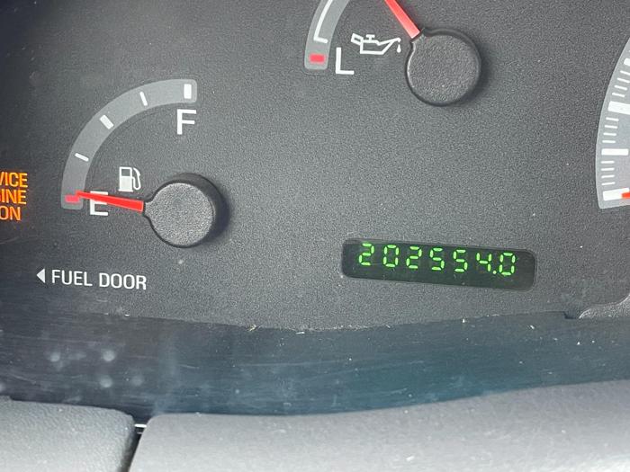 2004 ford f-150-heritage xl with 202554 miles for sale near elk-river, minnesota 89de61778c0c400ba5064ef2b42c595a.jpg