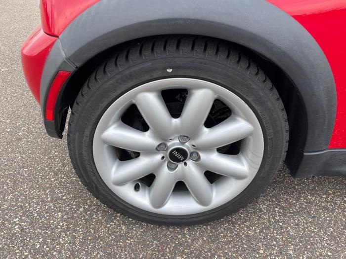 2005 mini cooper s with 64209 miles for sale near coon-rapids, minnesota 89e399f5e41041c6bf6df65c56c1996f.jpeg