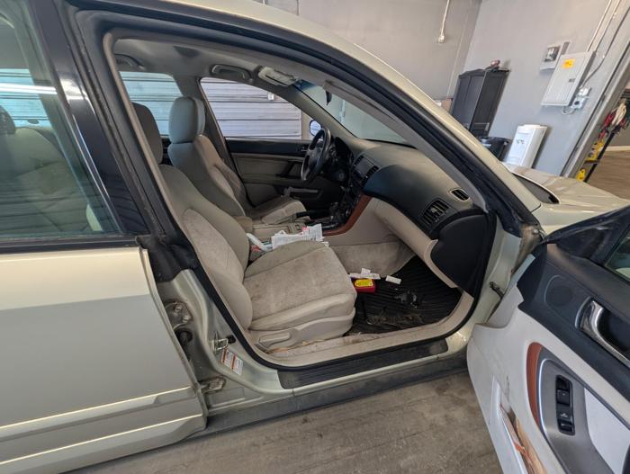 2006 subaru outback 2.5i-wagon with 138392 miles for sale near elk-river, minnesota 89ea20251eb84217972446f25183d447.jpg