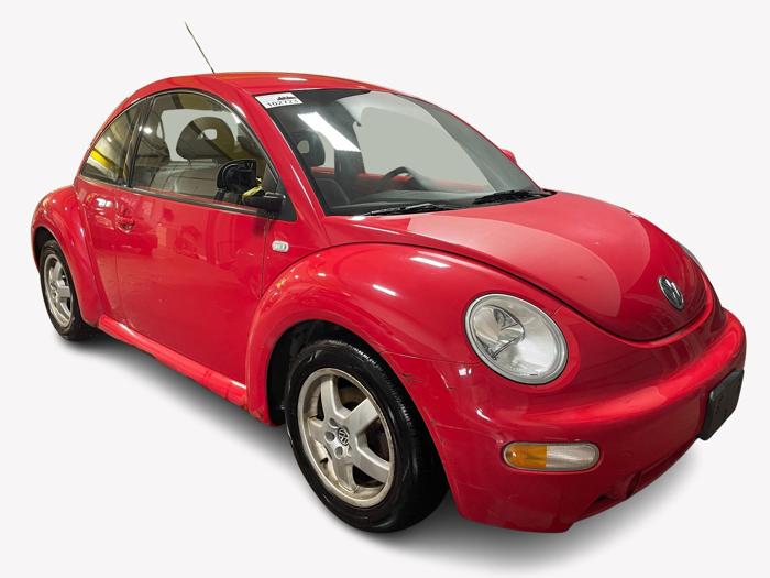 2000 Volkswagen New Beetle