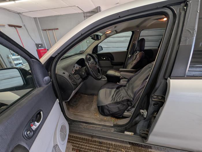 2004 saturn vue fwd-v6 with 165094 miles for sale near elk-river, minnesota 8a1507091f5c4279a0a9c1de81bf7389.jpg