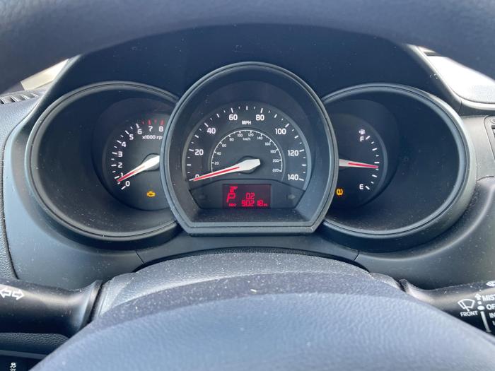 2013 kia rio5 lx with 90218 miles for sale near rochester, minnesota 8a1a571b1221494c8921ae38c2569772.jpeg