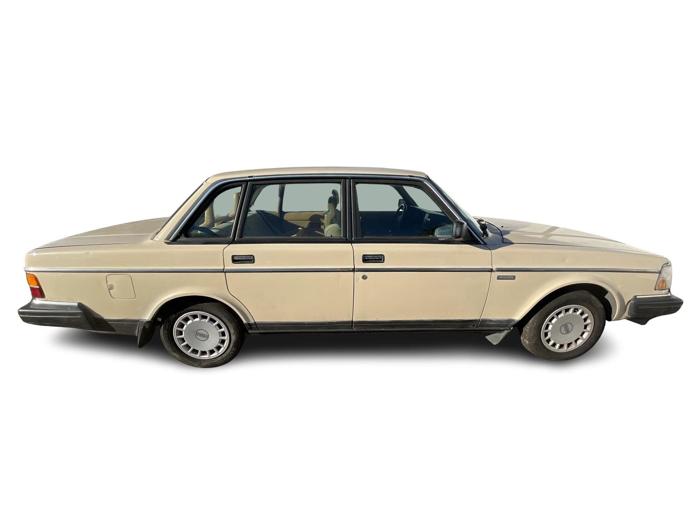 1989 volvo 240 dl with 98289 miles for sale near elk-river, minnesota 8a1ef3b481f24c23a836ab5501820f8d.jpg