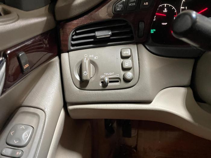 2003 cadillac deville with 99415 miles for sale near elk-river, minnesota 8a2b32fa0aa44c1b811f526a4d159e51.jpg