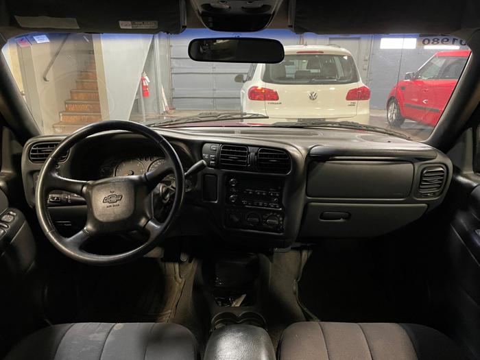 2003 chevrolet s-10-pickup ls with 191135 miles for sale near elk-river, minnesota 8a3cbb31981f467ba4442c479948cbd3.jpg