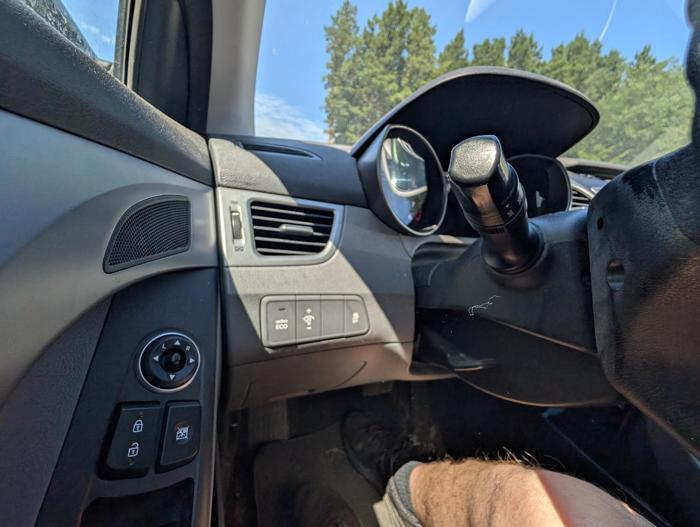 2015 hyundai elantra with 89936 miles for sale near elk-river, minnesota 8a3d07795b344d25875bee021c56a720.jpg