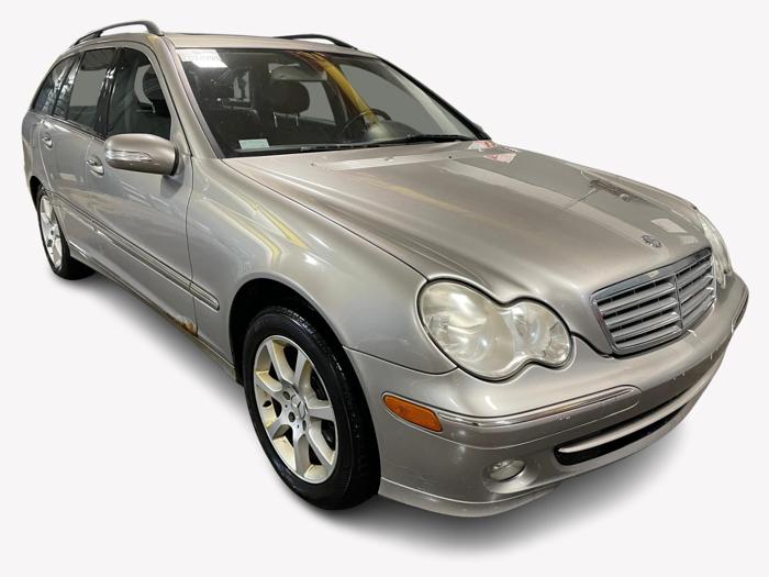 2005 mercedes-benz c-class 4-matic with 168563 miles for sale near elk-river, minnesota 8a79be5ab9b740bbac300ba3343df3f5.jpg