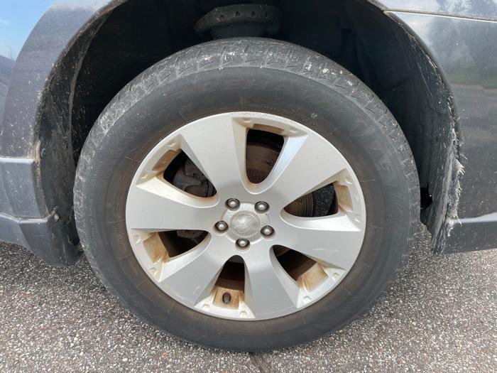 2011 subaru outback 2.5i-premium with 148791 miles for sale near elk-river, minnesota 8a95a681c83e461cb807ab6835bbcff4.jpeg