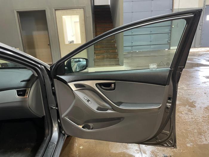 2012 hyundai elantra with 150687 miles for sale near elk-river, minnesota 8ab0c84022f44ea18036cab8631a76ef.jpg