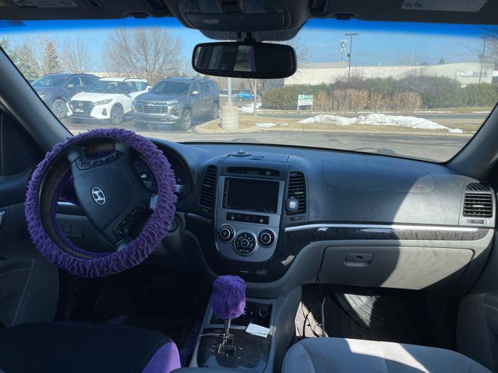 2009 hyundai santa-fe limited-awd with 206664 miles for sale near burnsville, minnesota 8abf28909f014c228d051cf48c5a6e87.jpeg