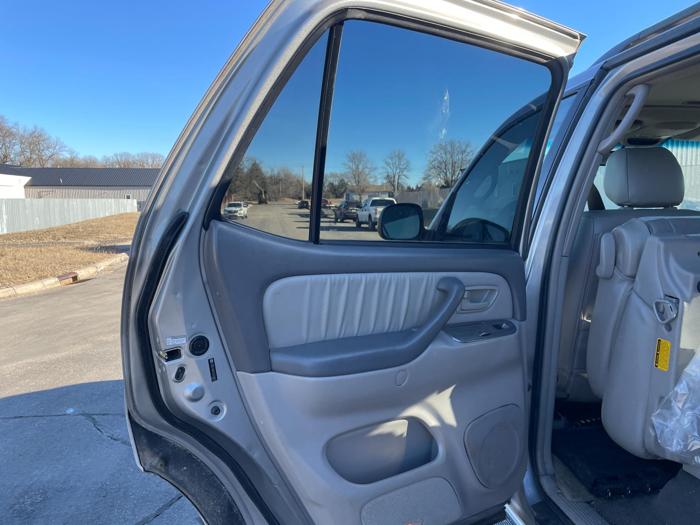 2005 toyota sequoia limited with 267290 miles for sale near elk-river, minnesota 8ac0cdf8edf24396ba6f977f0f304384.jpg