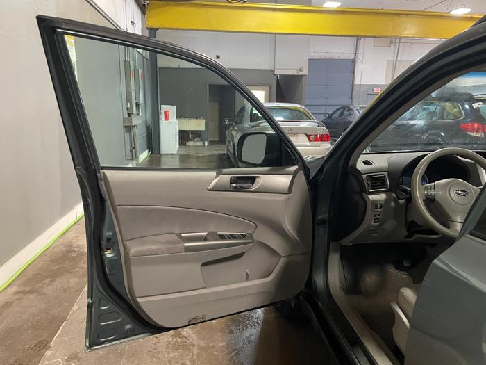 2009 subaru forester premium with 180796 miles for sale near elk-river, minnesota 8ae5e4288fb946fd93f809659d252f19.jpg