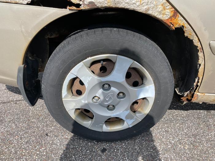 2002 hyundai elantra gls with 215152 miles for sale near elk-river, minnesota 8af5d20b92a8492987230907e081583a.jpeg
