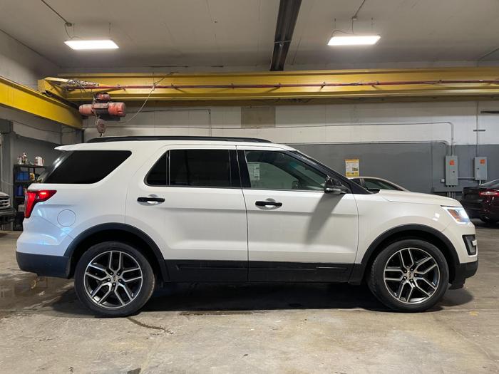 2016 ford explorer sport with 185768 miles for sale near elk-river, minnesota 8af7a56a8f774acd9c749ac074607df3.jpg