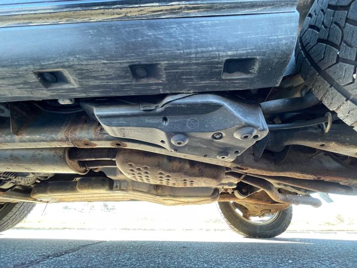 2013 land-rover lr4 hse-luxury with 192014 miles for sale near elk-river, minnesota 8b374572b6484941896fbab0eecc7a92.jpeg