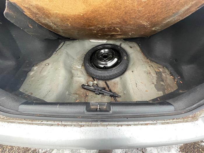 2005 honda civic sedan with 169060 miles for sale near elk-river, minnesota 8b625fdf60154b859d58626c70c2c278.jpeg