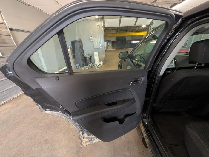 2015 chevrolet equinox ls-2wd with 154269 miles for sale near elk-river, minnesota 8b864557c1c54f86a361830aaac52405.jpg