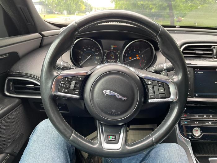 2017 Jaguar XE