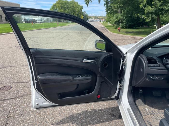 2013 Chrysler 300