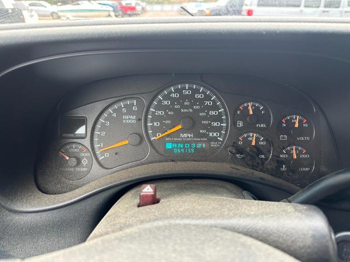 2001 chevrolet silverado-2500hd ext.-cab-4wd with 64139 miles for sale near elk-river, minnesota 8baabf27a8f3475eb6ac969c57616672.jpg