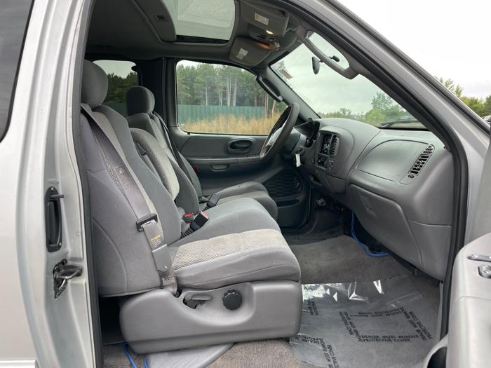 2003 ford f-150 xl-supercab-4wd with 165733 miles for sale near elk-river, minnesota 8bc5148e52094de09cce9665e71db692.jpeg