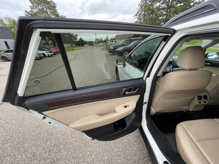 2015 subaru outback 2.5i-limited with 165500 miles for sale near eden-prairie, minnesota 8bd0fdbd2b8c4251a3f9492dc93360ff.jpeg
