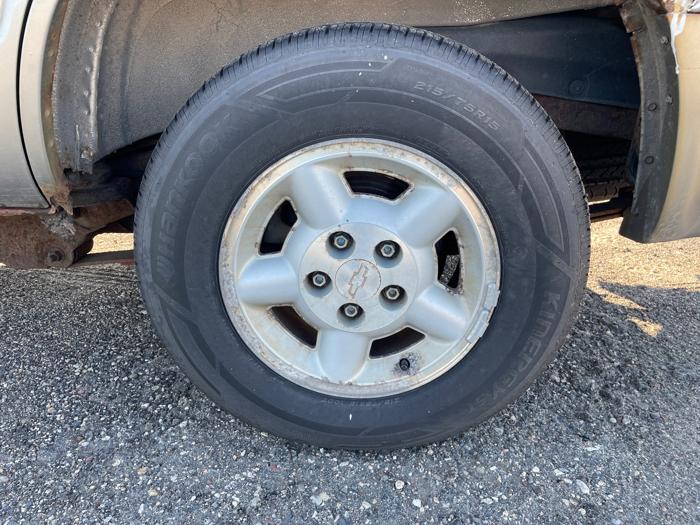 1999 chevrolet blazer 4-door-4wd with 134388 miles for sale near hastings, minnesota 8be074323123483b8049ad31a51ae80c.jpeg