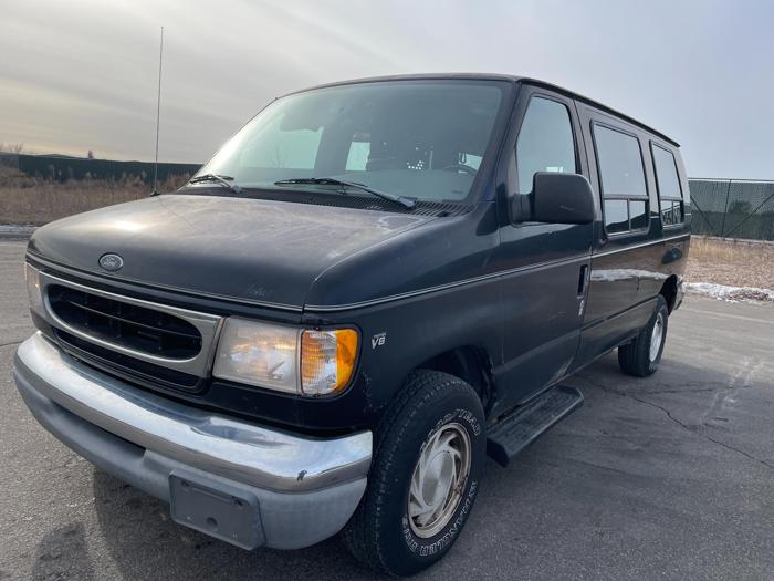 1999 ford e-150 with 89626 miles for sale near elk-river, minnesota 8c0ae624b362428380033e28f17a412c.jpg