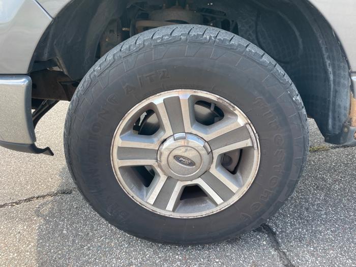 2007 ford f-150 fx4-supercab with 158549 miles for sale near elk-river, minnesota 8c11d4b40d524212bbdd3aaa497e89a7.jpeg