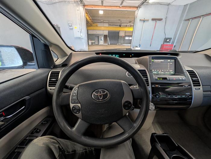 2008 toyota prius 4-door-liftback with 245769 miles for sale near elk-river, minnesota 8c2d3c6e590d45ce9ab5711352c8d440.jpg