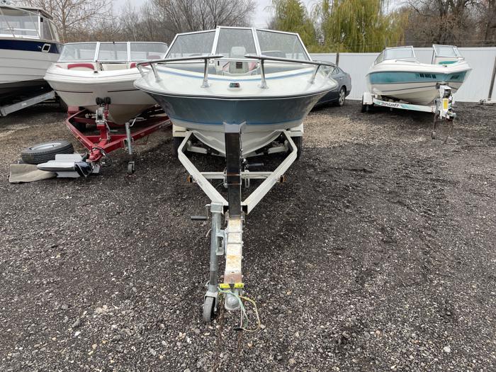1985 sierra fiberglass- for sale near elk-river, minnesota 8c3bcf15eb0b4040bb4c48e132de55d1.jpg