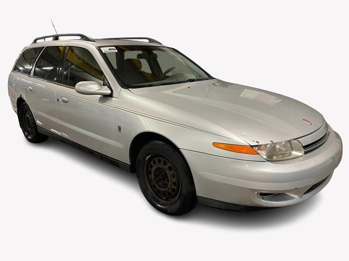 2002 Saturn LW
