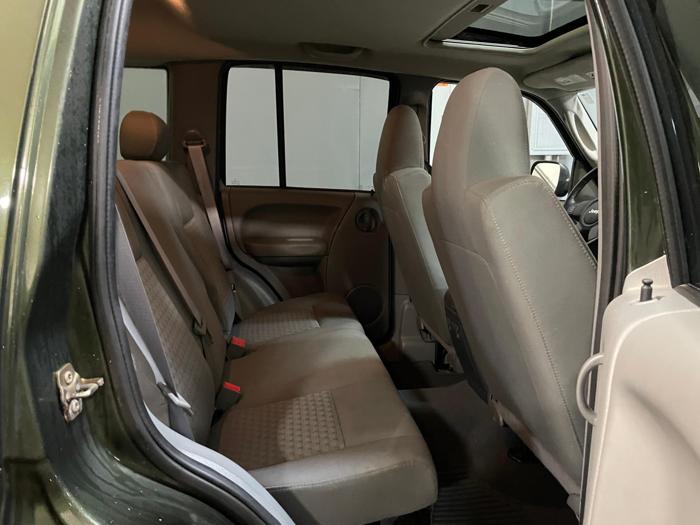 2007 jeep liberty sport with 126305 miles for sale near elk-river, minnesota 8c486585f6df412b9361c0ff5cb12a95.jpg