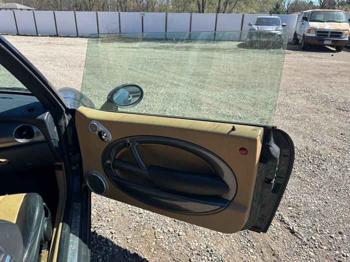 2006 mini cooper convertible with 118442 miles for sale near elk-river, minnesota 8c57444539f64338be3fcbda50388ee3.jpeg