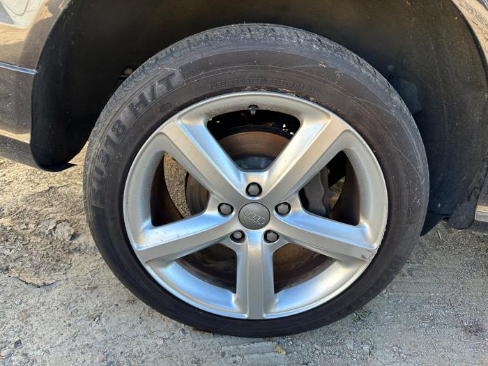 2014 audi q7 3.0-s-line-prestige-quattro with 156549 miles for sale near elk-river, minnesota 8c697fa19c9f48bc853528cbed76a24b.jpeg