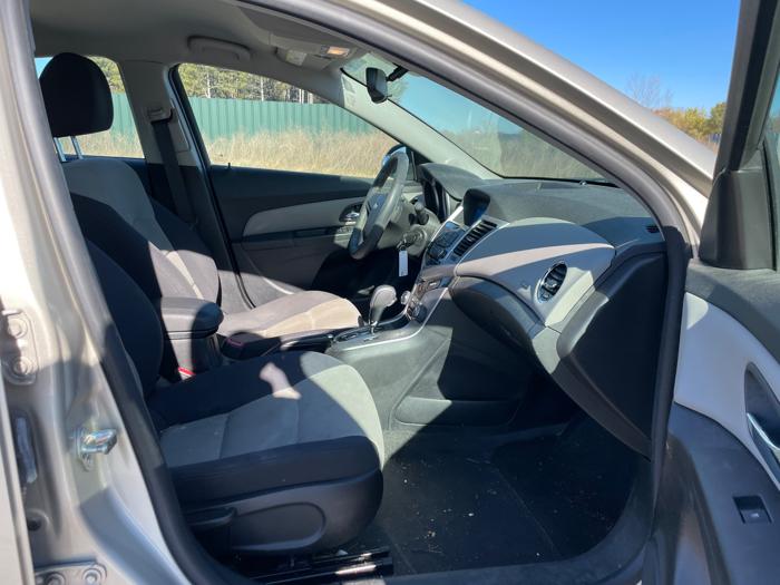 2014 chevrolet cruze ls-auto with 92945 miles for sale near elk-river, minnesota 8c6b532ae01a4b30895bd851bd4c9bf2.jpeg