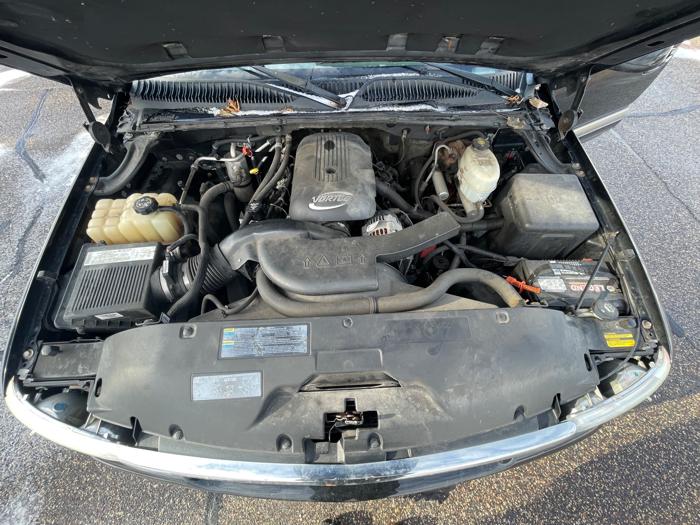 2004 gmc yukon-xl 1500-4wd with 247582 miles for sale near fridley, minnesota 8c9333e9d777454bb788a74a8fc7d24f.jpeg