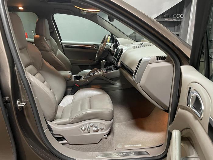 2013 Porsche Cayenne