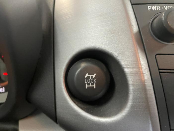 2008 toyota rav4 base-i4-4wd with 302581 miles for sale near elk-river, minnesota 8cd05fc6818d42c1bf96b86f0c7f1404.jpeg