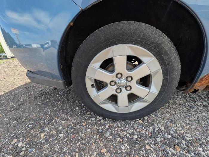 2005 toyota prius 4-door-liftback with 236528 miles for sale near elk-river, minnesota 8cd6cac2a9144137b8fc690d8602328b.jpg
