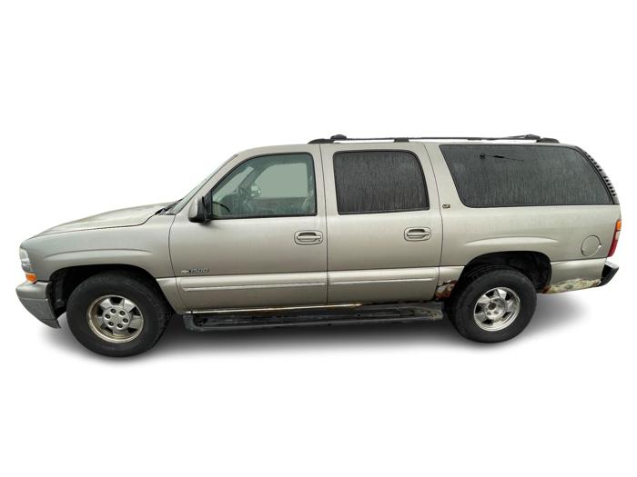 2000 chevrolet suburban k1500-4wd with 214094 miles for sale near elk-river, minnesota 8d4d8d82252c40aebbe293ee558e29c7.jpg