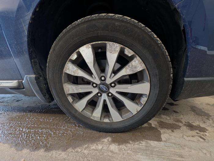 2017 subaru outback 3.6r-touring with 165726 miles for sale near elk-river, minnesota 8d529670636c435896d5b97f0f925597.jpg